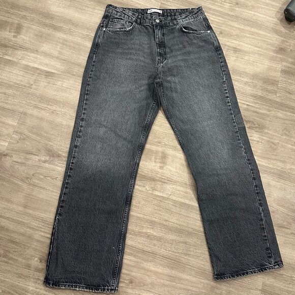 Zara Women’s Charcoal Black Relaxed High Waist Wide Leg Denim Jeans